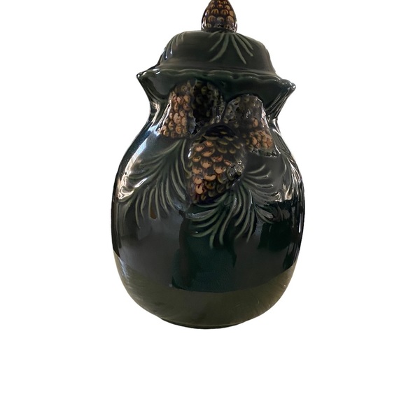 Vintage Pine Cone Green Ceramic Ginger Jar with Lid - Picture 4 of 7